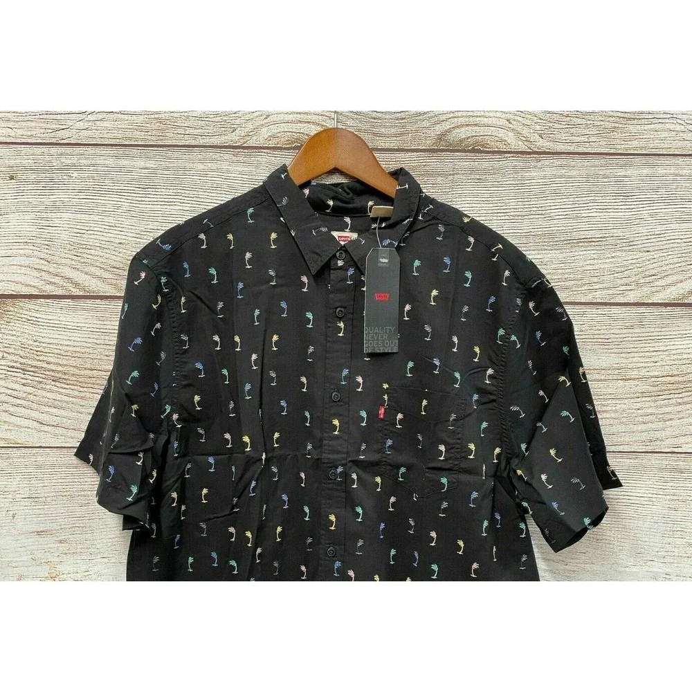 Levi's Shirt Mens Medium Black Tropical Palm Tree Standard Fit Button Down New